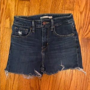 Levi’s shorts